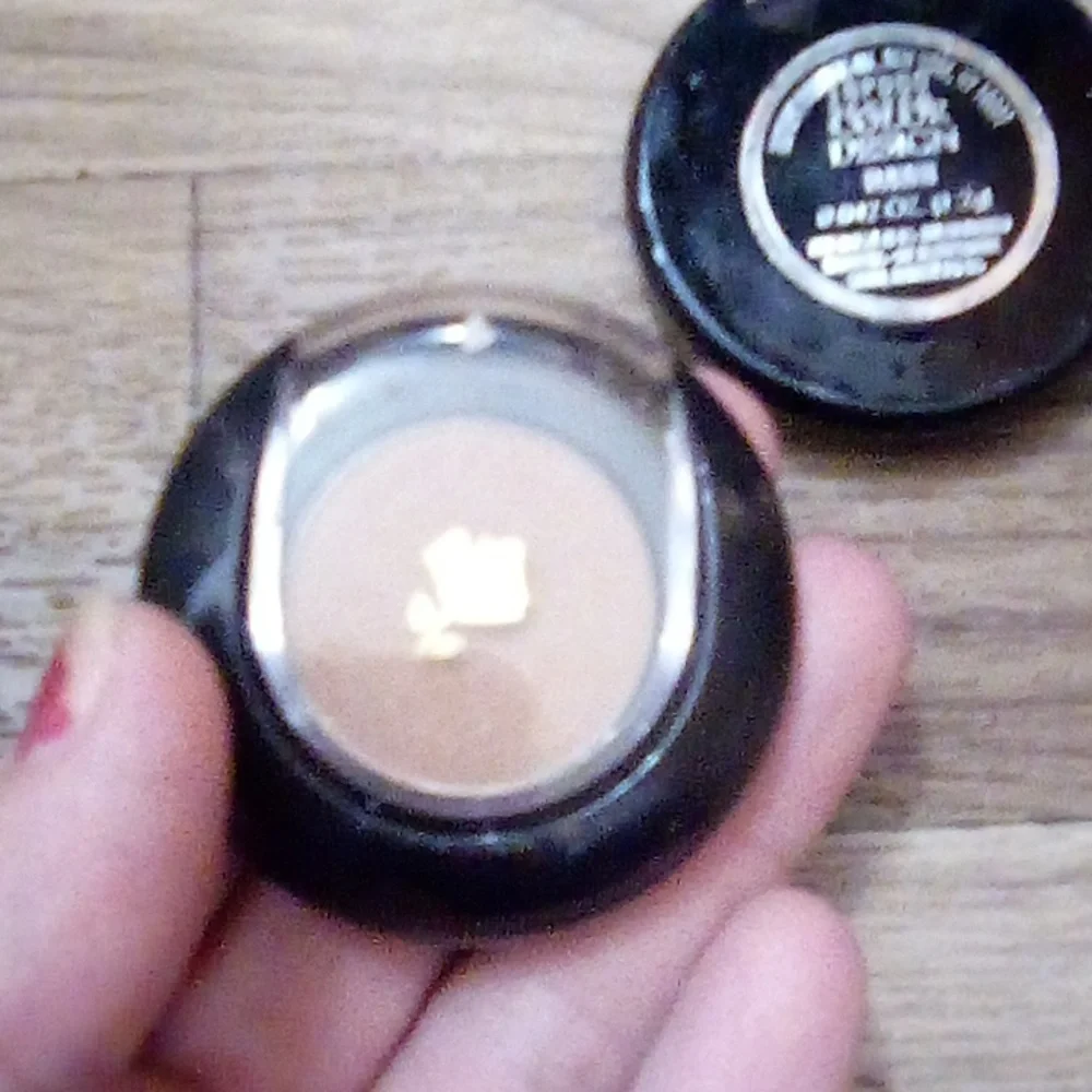 Mac eyeshadow lot 6 Mac 2 lancome